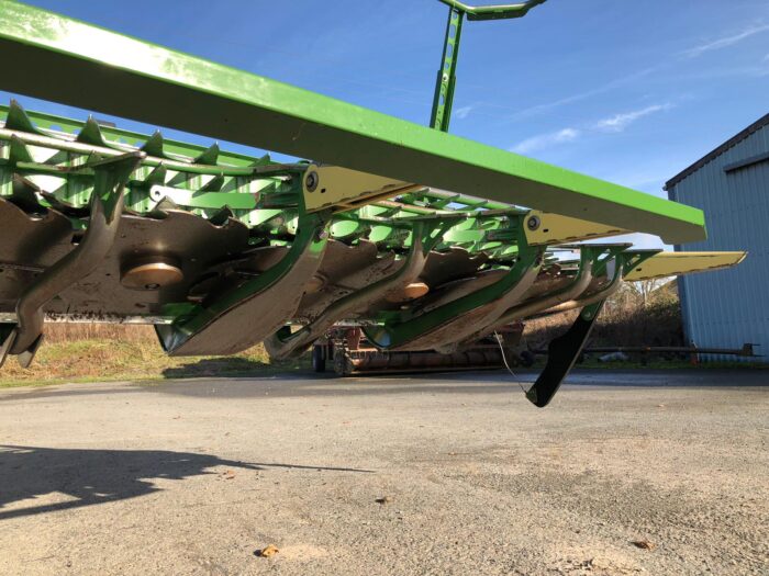 Krone XCollect 900-3 maize header