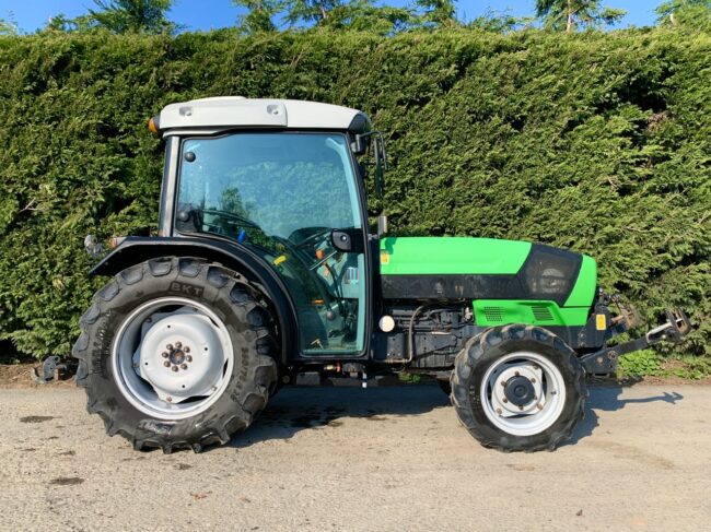Deutz Fahr Agroplus 420S narrow tractor