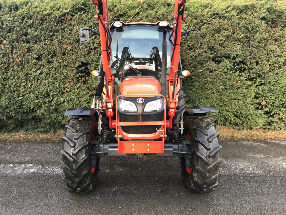 Kubota M7060 & loader Pallisers of Hereford Ltd