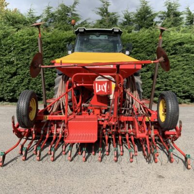 Lely 3 metre power harrow air drill combination