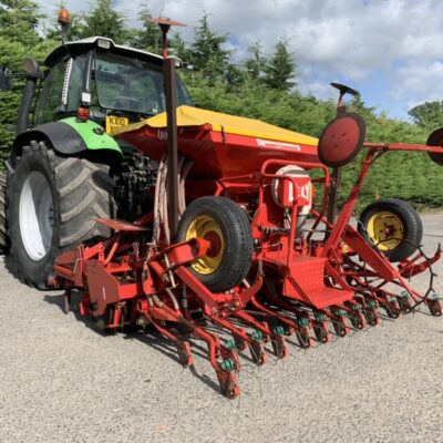 Lely 3 metre power harrow air drill combination - Image 2