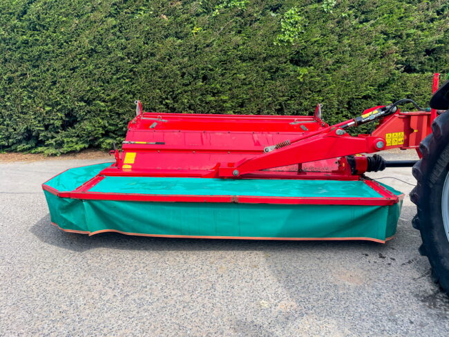 Kverneland 3132 MT mower conditioner