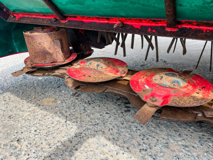 Kverneland 3132 MT mower conditioner