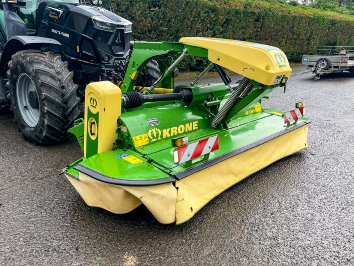 Krone EasyCut F320CV Pull front mower conditioner