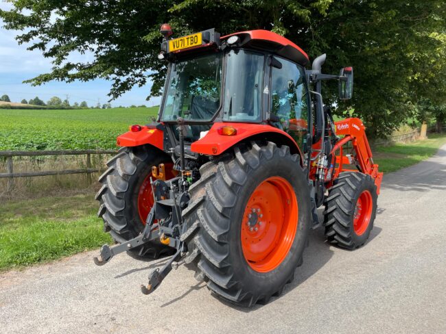 Kubota M5-112 & loader