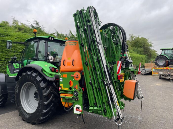 Amazone UF1501 24m mounted sprayer