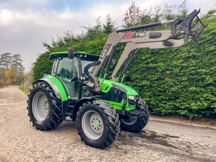 Deutz Fahr 5120 & loader