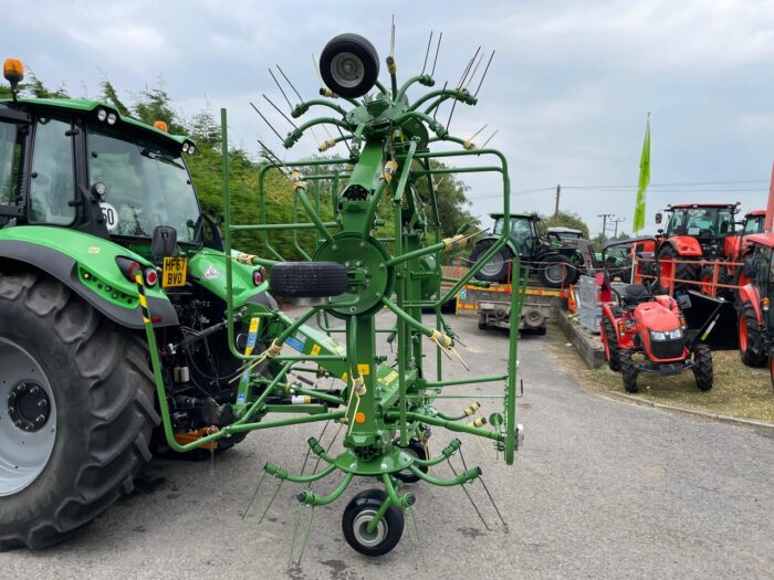 Krone KW 7.82 6 rotor tedder