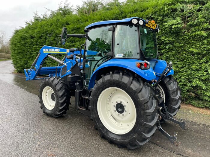 New Holland T4.115 & loader