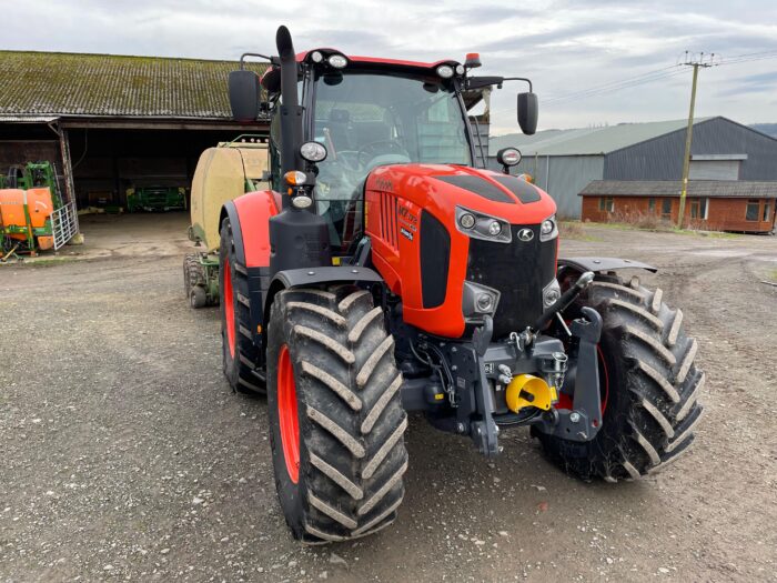 Kubota M7-173 KVT