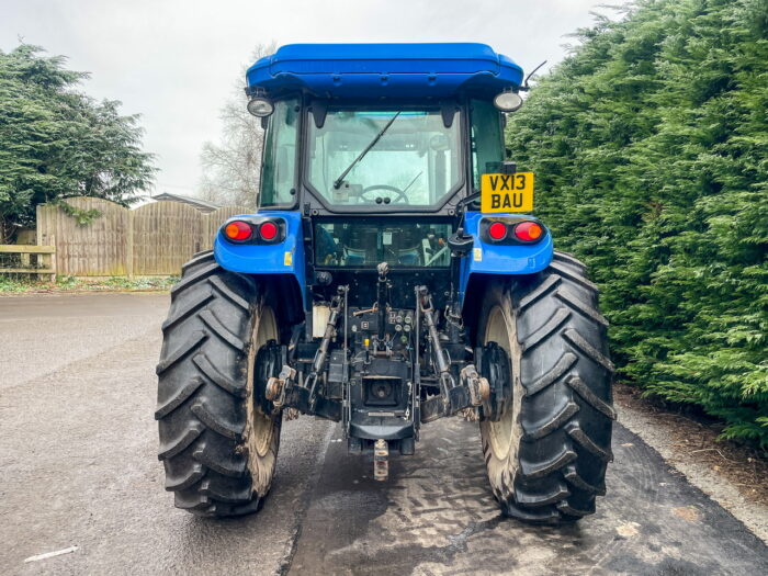 New Holland TD5.95 & loader