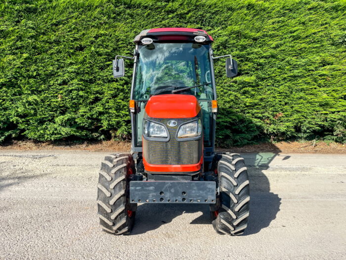 Kubota M8540 Power Crawler