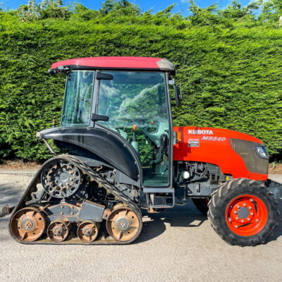 Kubota M8540 Power Crawler - Image 2