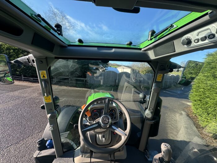 Ex demo Deutz Fahr Agrotron 6150.4 RVShift