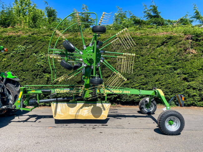 New Krone Swadro TC 640 double rotor rake