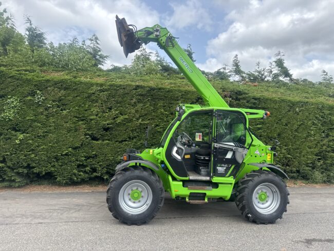 Merlo TF42.7-140