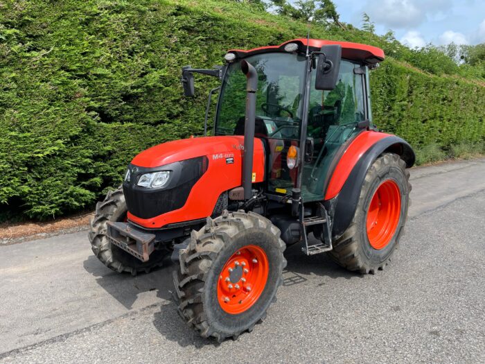 Kubota M4-073