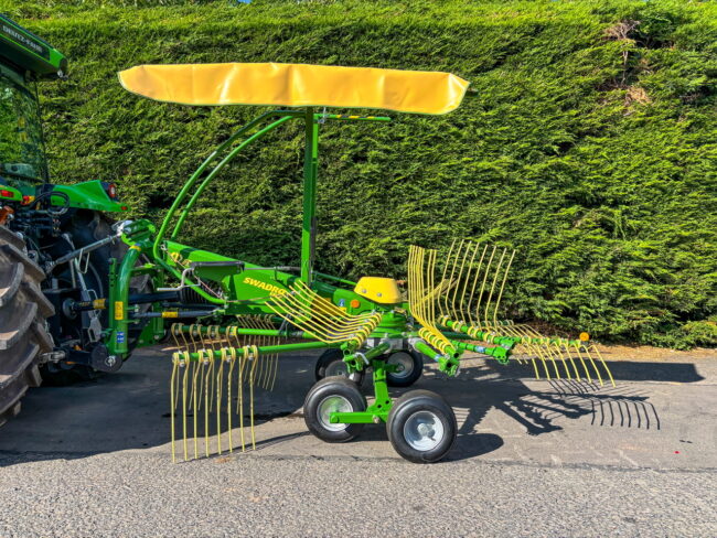 New Krone Swadro S 380 single rotor rake