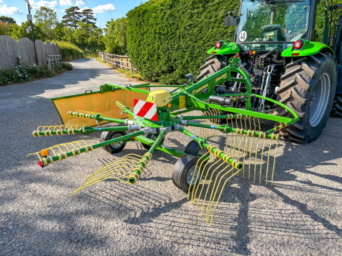 New Krone Swadro S 380 single rotor rake