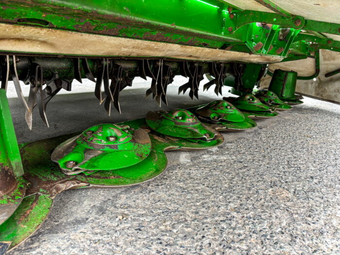 McHale ProGlide R3100 mower conditioner