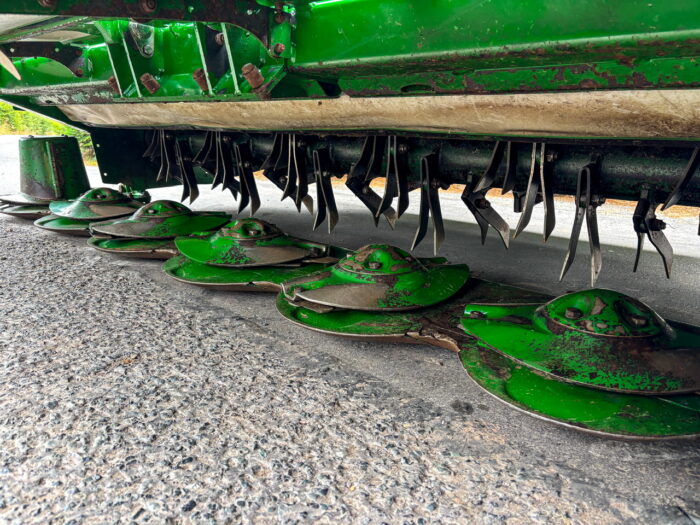 McHale ProGlide R3100 mower conditioner