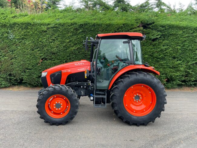 NEW Kubota M5-112