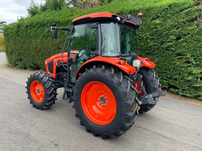 NEW Kubota M5-112