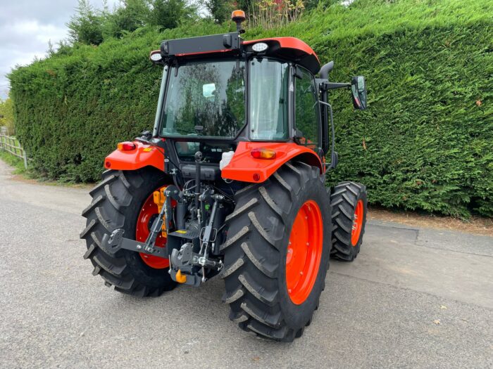 NEW Kubota M5-112
