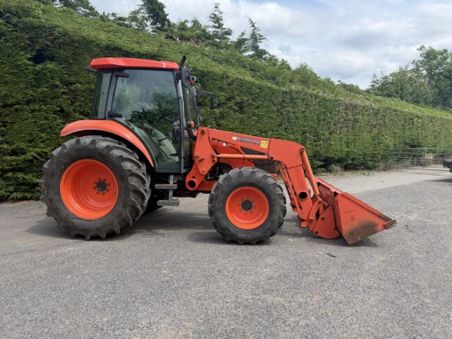 Kubota 6040