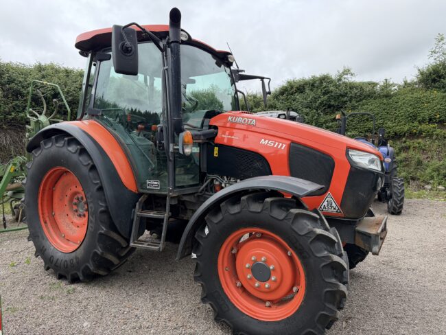 Kubota M5-111