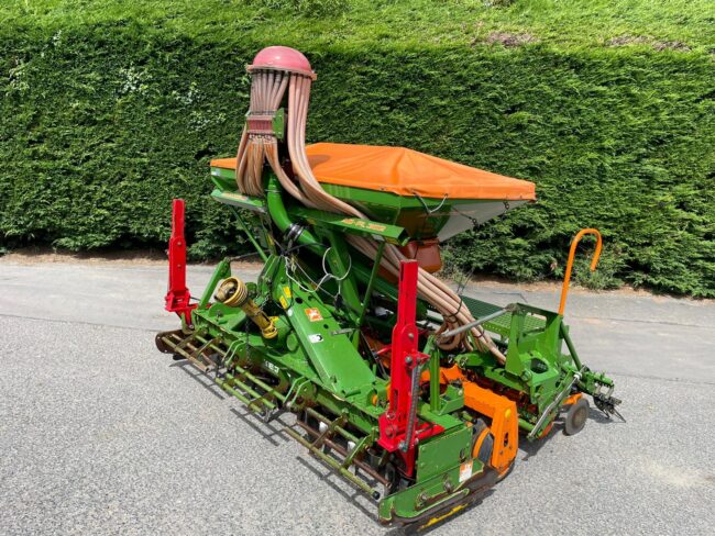 Amazone KG302 power harrow with AD302 seed drill
