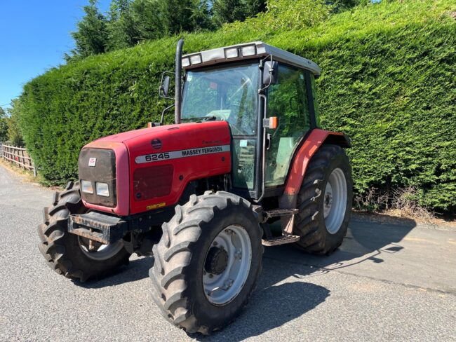 Massey Ferguson 6245
