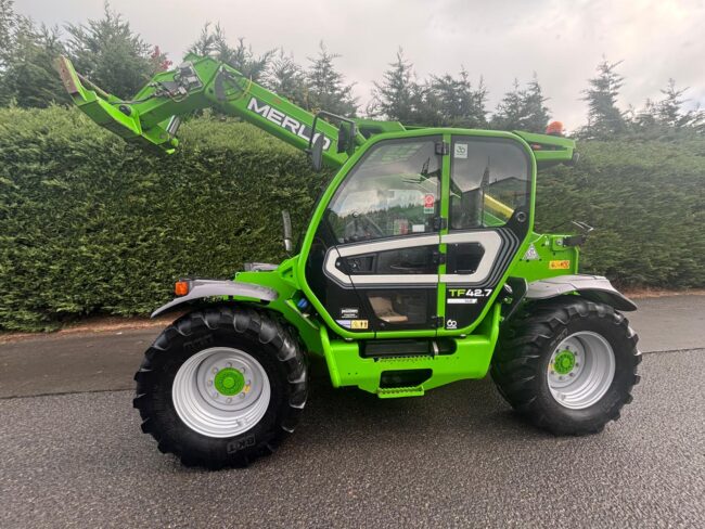 Merlo TF42.7